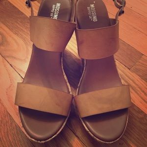 Mossimo Supply Co (Target) Tracey Brown Wedges, 8